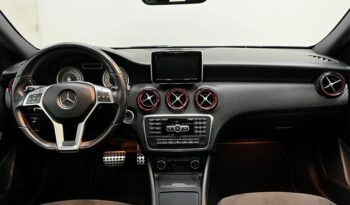 
									MERCEDES-BENZ CLASSE A 2.0 250 TURBO SPORT GASOLINA 4P AUTOMATIZADO 2014 completo								