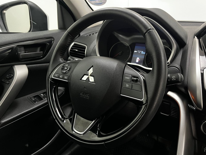 MITSUBISHI ECLIPSE CROSS 1.5 MIVEC TURBO GASOLINA GLS CVT 2022
