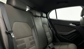 
									MERCEDES-BENZ GLA 200 1.6 CGI STYLE 16V TURBO GASOLINA 4P AUTOMÁTICO 2015 completo								