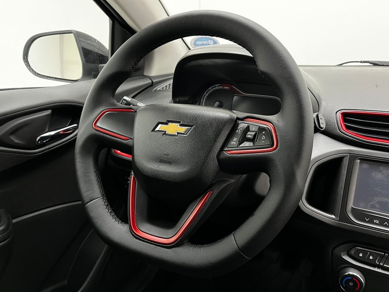 CHEVROLET ONIX 1.4 MPFI EFFECT 8V FLEX 4P MANUAL 2016