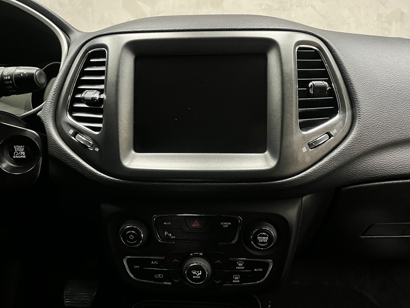 JEEP COMPASS 2.0 16V DIESEL LONGITUDE 4X4 AUTOMÁTICO 2017