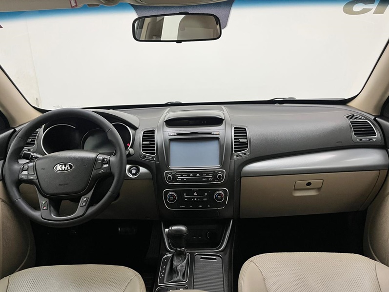 KIA SORENTO 3.5 V6 GASOLINA EX 7L 4WD AUTOMÁTICO 2015