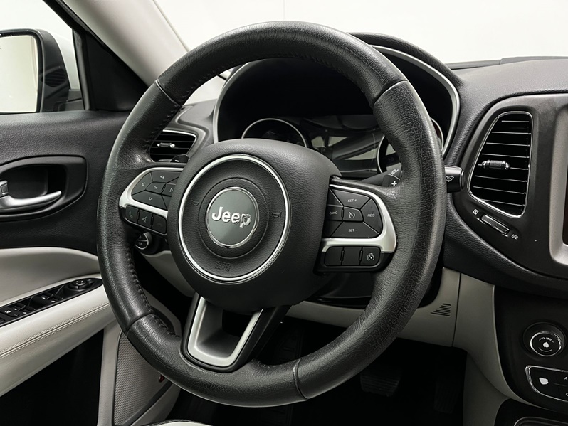 JEEP COMPASS 2.0 16V FLEX LONGITUDE AUTOMÁTICO 2018