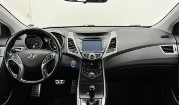 
									HYUNDAI ELANTRA 2.0 GLS 16V FLEX 4P AUTOMÁTICO 2014 completo								