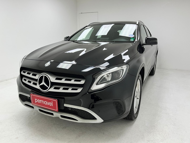 MERCEDES-BENZ GLA 200 1.6 CGI FLEX ADVANCE 7G-DCT 2018