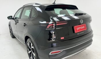 
									VOLKSWAGEN NIVUS 1.0 200 TSI TOTAL FLEX HIGHLINE AUTOMÁTICO 2022 completo								