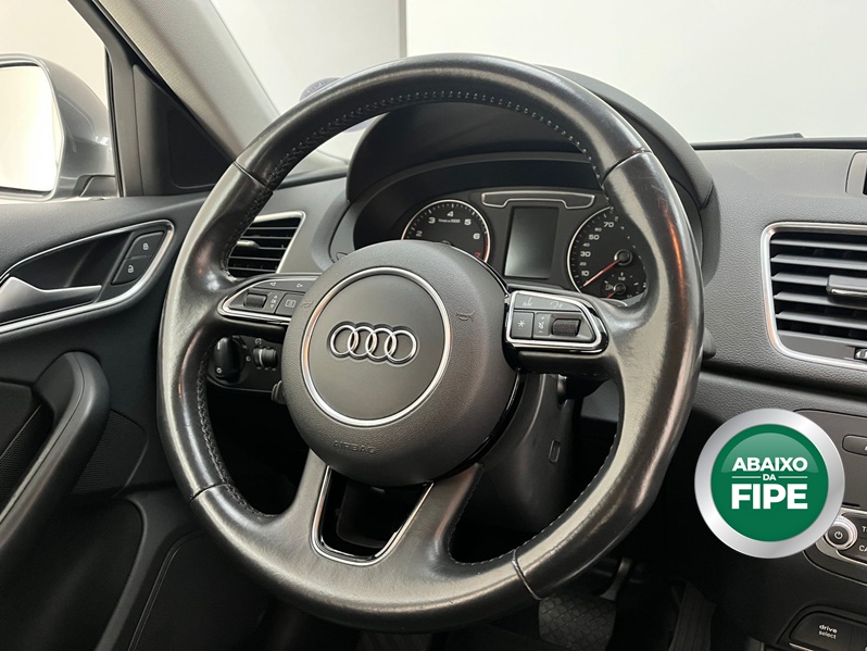 AUDI Q3 1.4 TFSI AMBIENTE FLEX 4P S TRONIC 2019