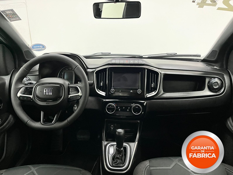 FIAT STRADA 1.3 FIREFLY FLEX VOLCANO CD AUTOMATICA 2024