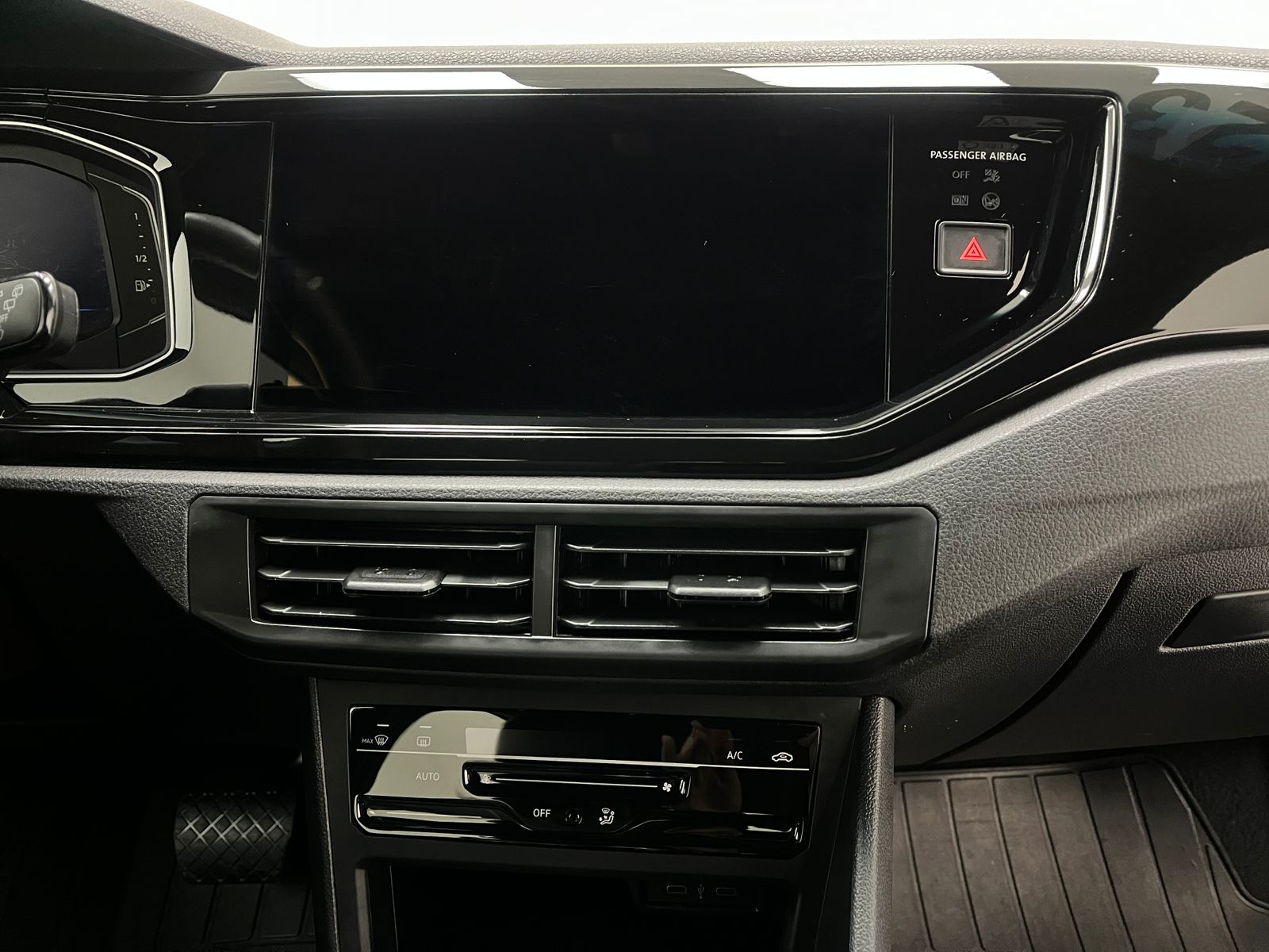 VOLKSWAGEN NIVUS 1.0 200 TSI TOTAL FLEX HIGHLINE AUTOMÁTICO 2023