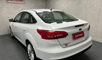 
									FORD FOCUS 2.0 TITANIUM PLUS SEDAN 16V FLEX 4P POWERSHIFT 2016 completo								