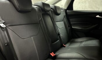
									FORD FOCUS 2.0 TITANIUM PLUS SEDAN 16V FLEX 4P POWERSHIFT 2016 completo								