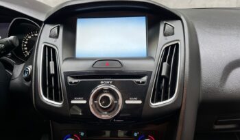 
									FORD FOCUS 2.0 TITANIUM PLUS SEDAN 16V FLEX 4P POWERSHIFT 2016 completo								