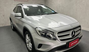 
									MERCEDES-BENZ GLA 200 1.6 CGI STYLE 16V TURBO FLEX 4P AUTOMÁTICO 2016 completo								
