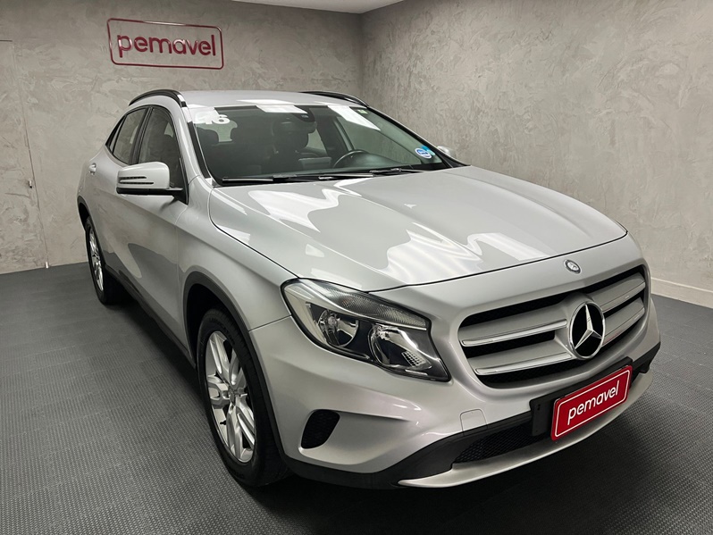 MERCEDES-BENZ GLA 200 1.6 CGI STYLE 16V TURBO FLEX 4P AUTOMÁTICO 2016