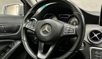 
									MERCEDES-BENZ GLA 200 1.6 CGI STYLE 16V TURBO FLEX 4P AUTOMÁTICO 2016 completo								