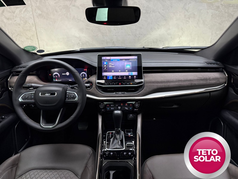 JEEP COMMANDER 2.0 HURRICANE 4 TURBO GASOLINA OVERLAND AT9 2025