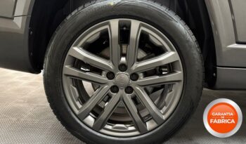 
									JEEP COMMANDER 2.0 HURRICANE 4 TURBO GASOLINA OVERLAND AT9 2025 completo								