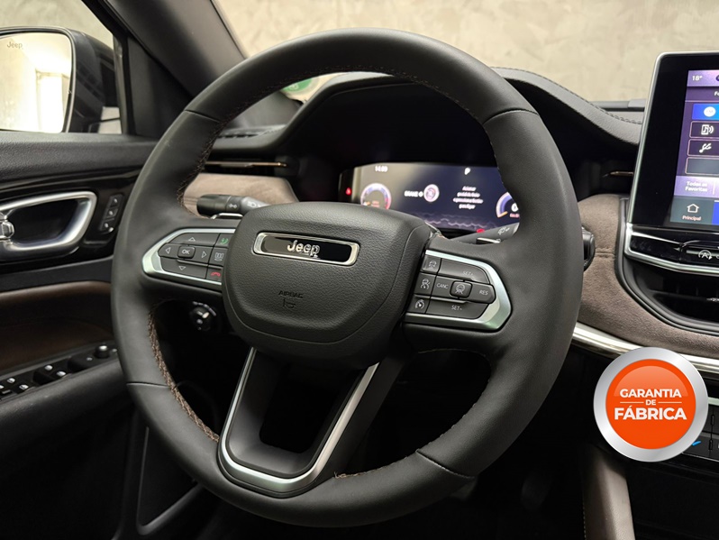 JEEP COMMANDER 2.0 HURRICANE 4 TURBO GASOLINA OVERLAND AT9 2025