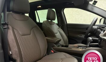 
									JEEP COMMANDER 2.0 HURRICANE 4 TURBO GASOLINA OVERLAND AT9 2025 completo								