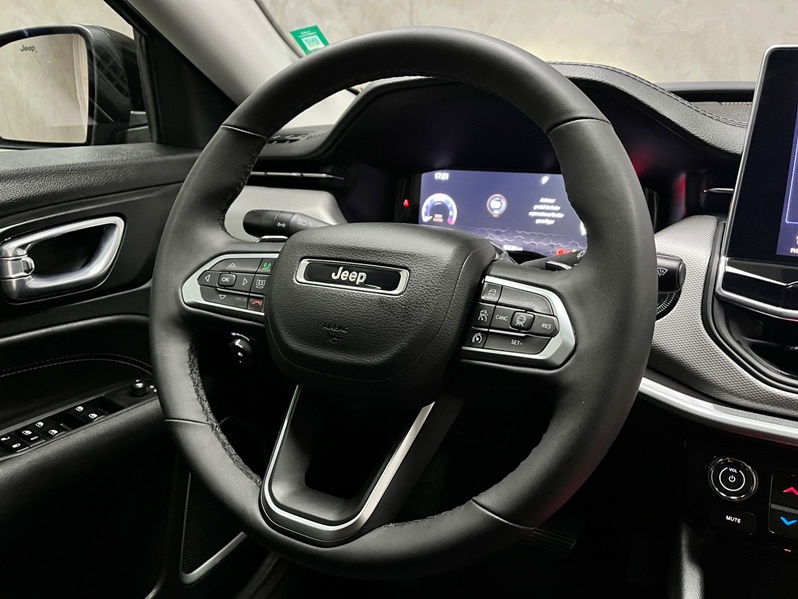 JEEP COMPASS 1.3 T270 TURBO FLEX LONGITUDE AT6 2025