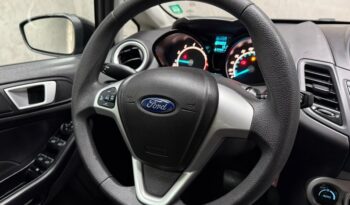 
									FORD FIESTA 1.6 SEL HATCH 16V FLEX 4P POWERSHIFT 2017 completo								