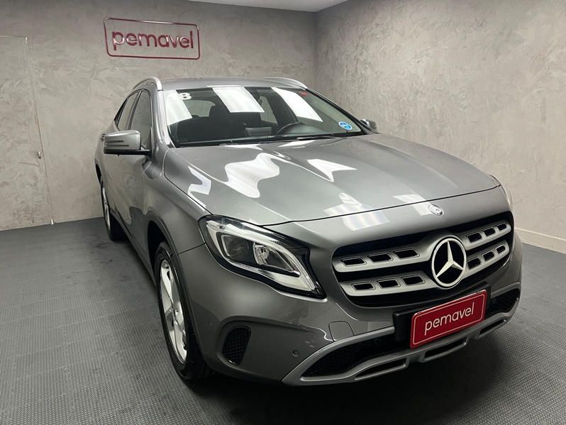 MERCEDES-BENZ GLA 200 1.6 CGI FLEX ADVANCE 7G-DCT 2018