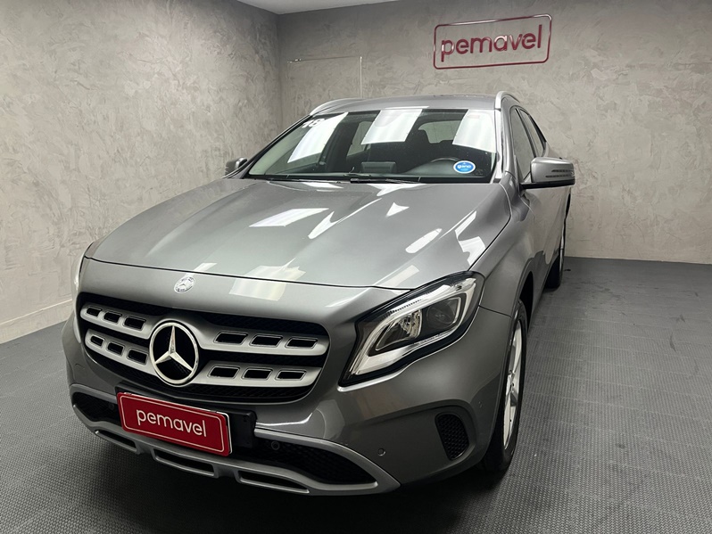 MERCEDES-BENZ GLA 200 1.6 CGI FLEX ADVANCE 7G-DCT 2018