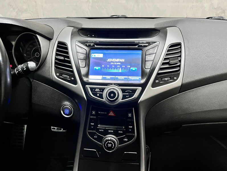 HYUNDAI ELANTRA 2.0 GLS 16V FLEX 4P AUTOMÁTICO 2014