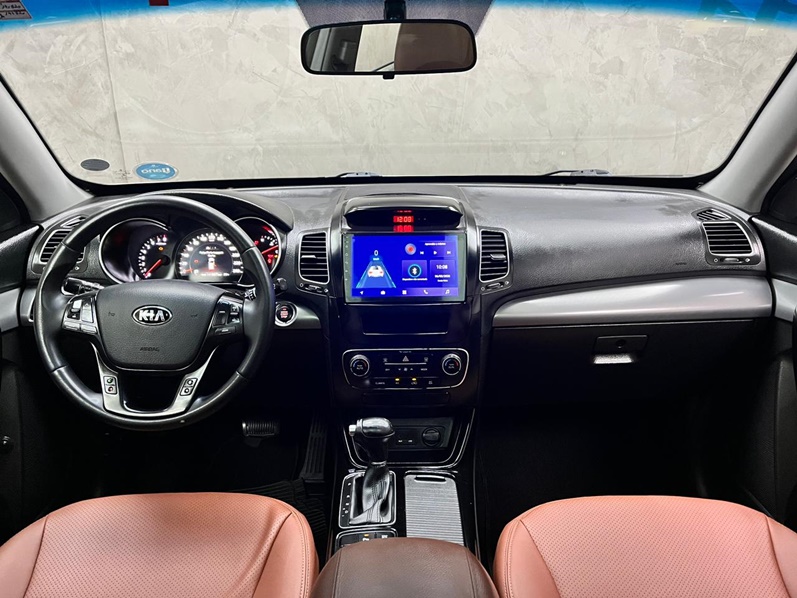 KIA SORENTO 3.5 V6 GASOLINA EX 7L 4WD AUTOMÁTICO 2014