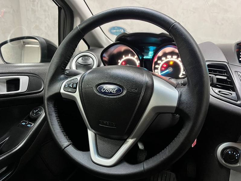 FORD FIESTA 1.6 TI-VCT FLEX SE MANUAL 2019