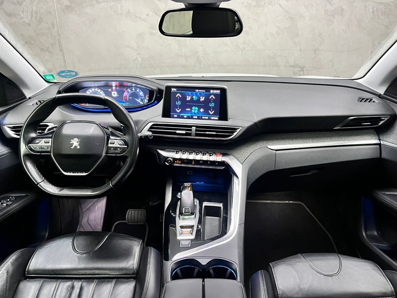 PEUGEOT 3008 1.6 GRIFFE THP 16V GASOLINA 4P AUTOMÁTICO 2018