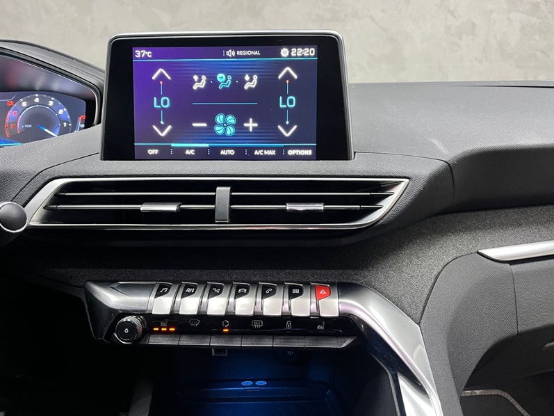 PEUGEOT 3008 1.6 GRIFFE THP 16V GASOLINA 4P AUTOMÁTICO 2018