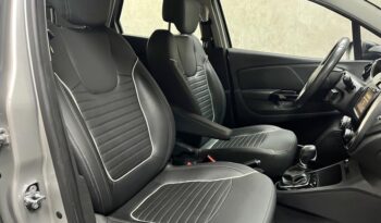 
									RENAULT CAPTUR 2.0 16V HI-FLEX INTENSE AUTOMÁTICO 2018 completo								