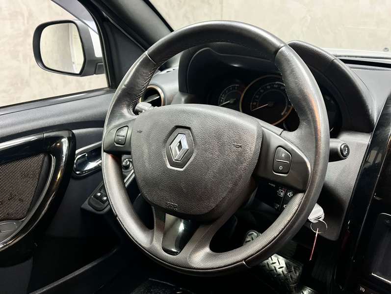 RENAULT DUSTER 2.0 16V HI-FLEX DYNAMIQUE AUTOMÁTICO 2018