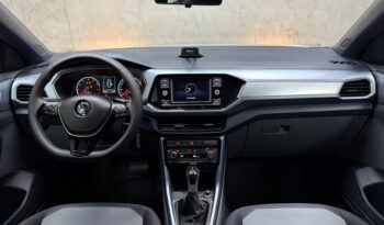 
									VOLKSWAGEN T-CROSS 1.0 200 TSI TOTAL FLEX COMFORTLINE AUTOMÁTICO 2020 completo								