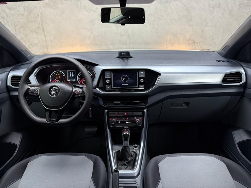 VOLKSWAGEN T-CROSS 1.0 200 TSI TOTAL FLEX COMFORTLINE AUTOMÁTICO 2020