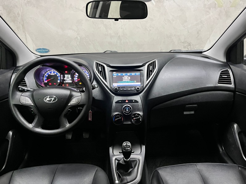 HYUNDAI HB20S 1.6 COMFORT PLUS 16V FLEX 4P MANUAL 2017