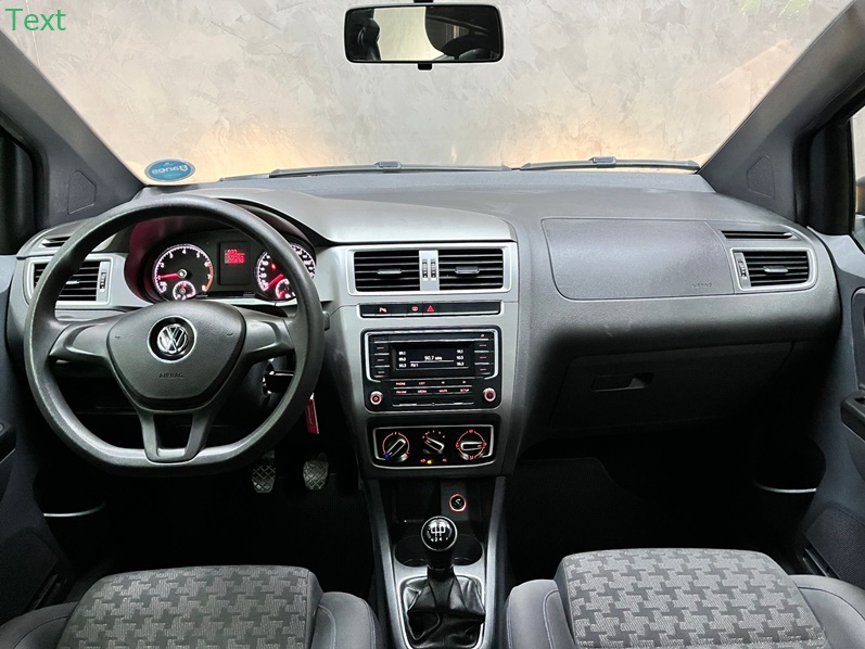 VOLKSWAGEN FOX 1.0 MPI TRACK 12V FLEX 4P MANUAL 2017