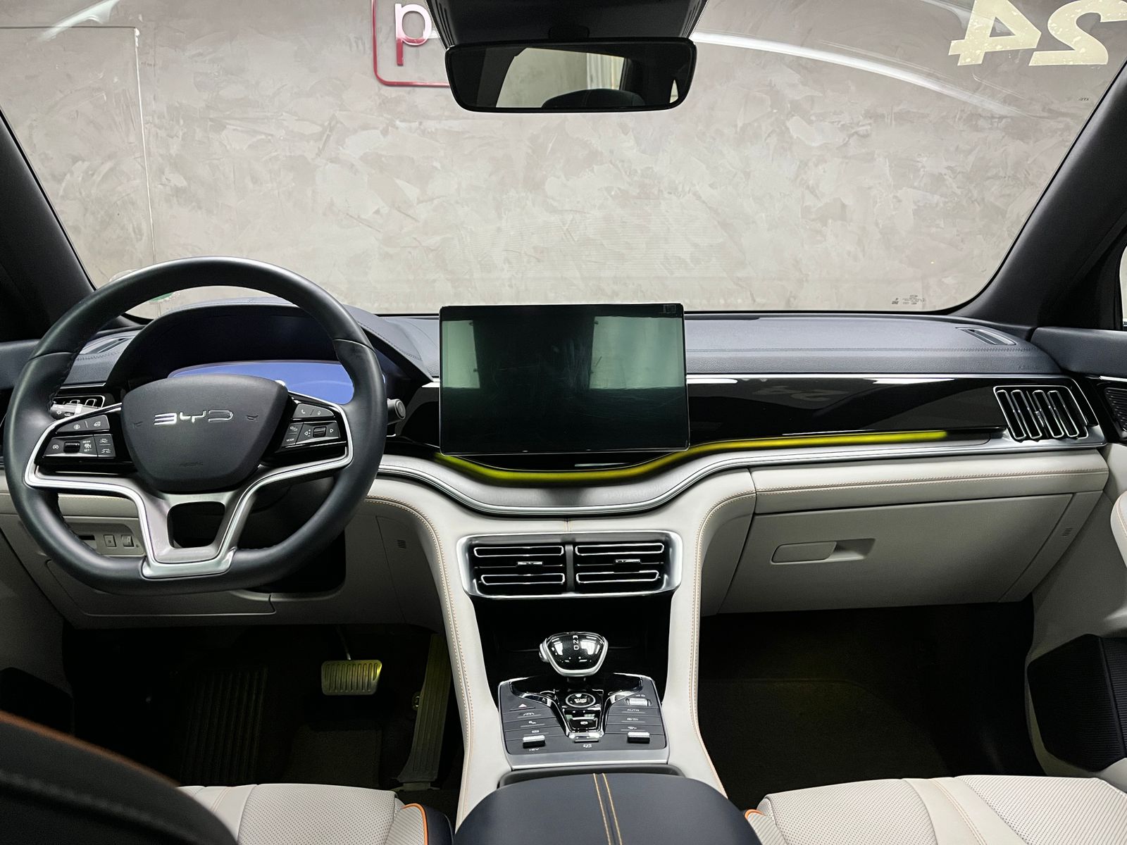 BYD SONG PLUS 1.5 DM-I HÍBRIDO AUTOMÁTICO 2024