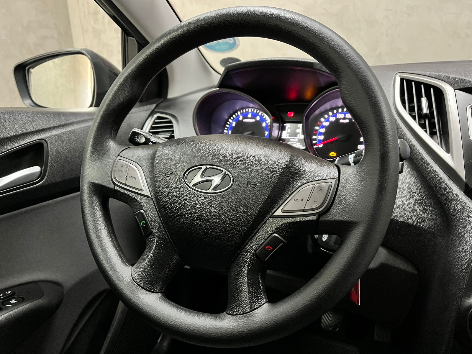 HYUNDAI HB20S 1.6 COMFORT PLUS 16V FLEX 4P MANUAL 2017