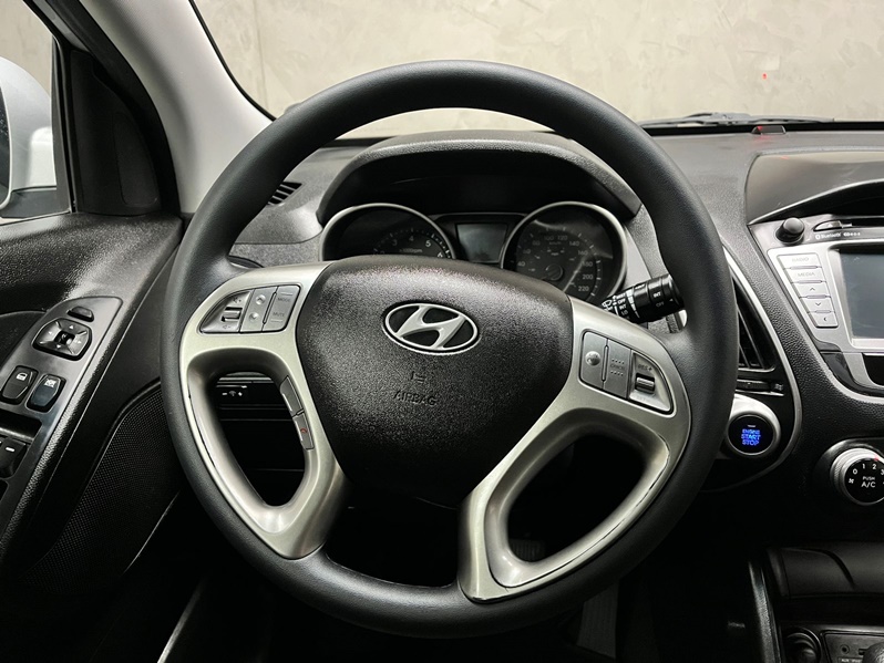 HYUNDAI IX35 2.0 MPI 4X2 16V FLEX 4P AUTOMÁTICO 2013