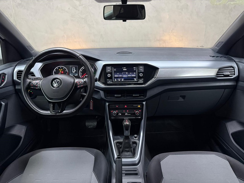 VOLKSWAGEN T-CROSS 1.0 200 TSI TOTAL FLEX COMFORTLINE AUTOMÁTICO 2020