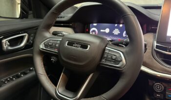 
									JEEP COMMANDER 2.0 HURRICANE 4 TURBO GASOLINA OVERLAND AT9 2025 completo								