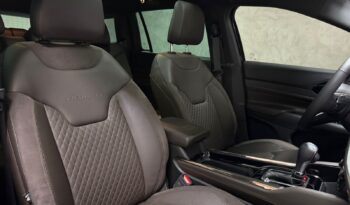 
									JEEP COMMANDER 2.0 HURRICANE 4 TURBO GASOLINA OVERLAND AT9 2025 completo								