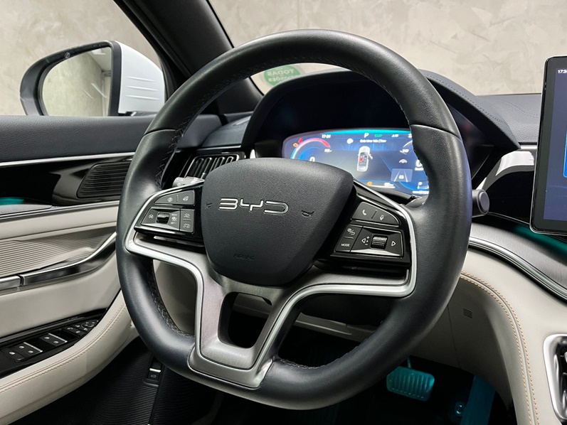 BYD SONG PLUS 1.5 DM-I HÍBRIDO AUTOMÁTICO 2024