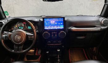 
									JEEP WRANGLER 3.6 UNLIMITED 4X4 V6 GASOLINA 4P AUTOMÁTICO 2015 completo								