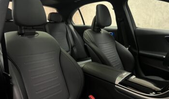 
									MERCEDES-BENZ C 200 1.5 EQ BOOST HÍBRIDO AMG LINE 9G-TRONIC 2024 completo								