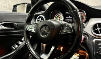 
									MERCEDES-BENZ CLA 200 1.6 URBAN 16V GASOLINA 4P AUTOMÁTICO 2015 completo								