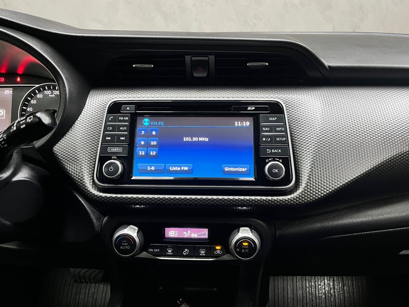 NISSAN KICKS 1.6 16V FLEXSTART SV 4P XTRONIC 2017