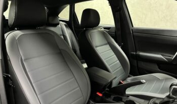 
									VOLKSWAGEN NIVUS 1.0 200 TSI TOTAL FLEX HIGHLINE AUTOMÁTICO 2023 completo								